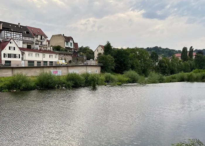 Modernes Studio Appartement Mit Leseecke